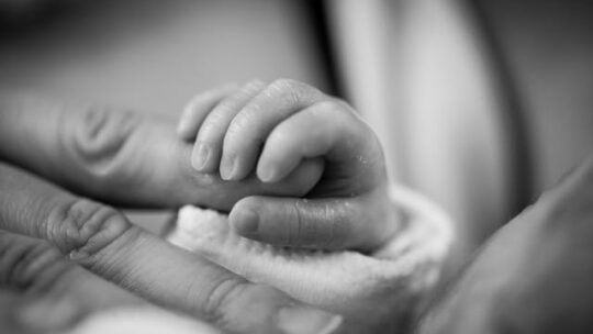 Faire part de naissance avec photo : nos conseils pour un rendu parfait